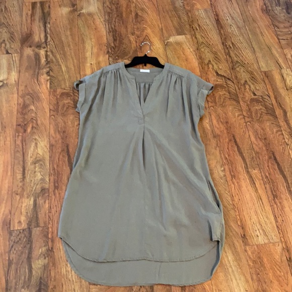 Dresses & Skirts - Dress
